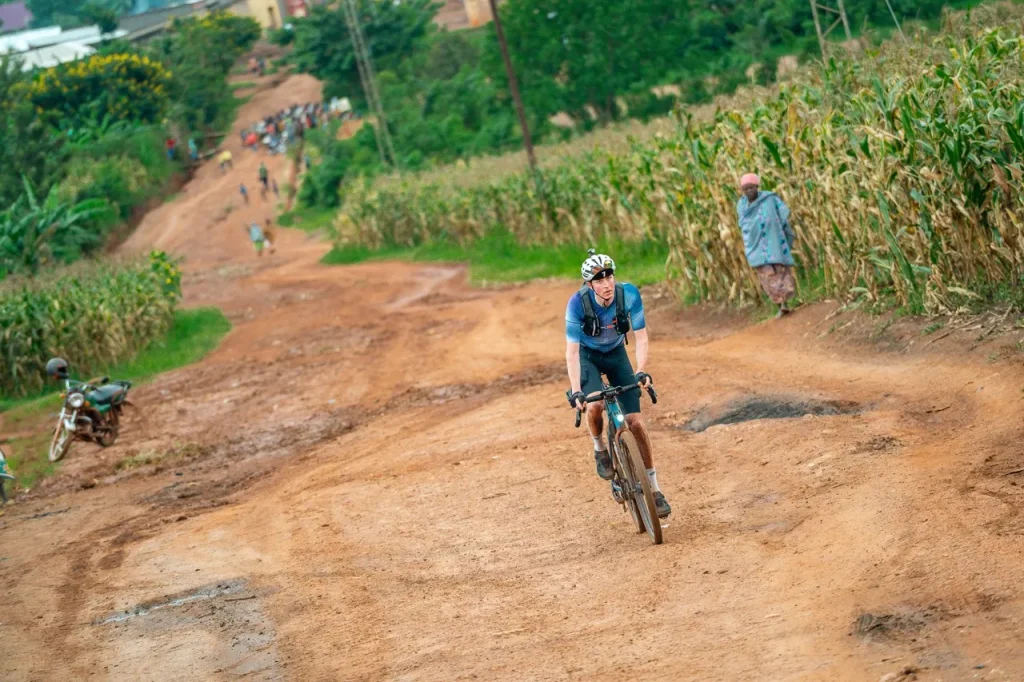 jair hoogland klakske op en gaan race-around-rwanda-2026-james-busby-images-195-groot
